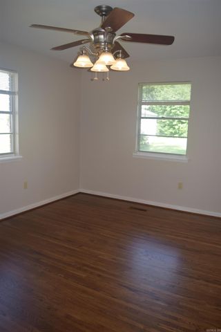 4727 N Cypress Street, North Little Rock, AR 72116