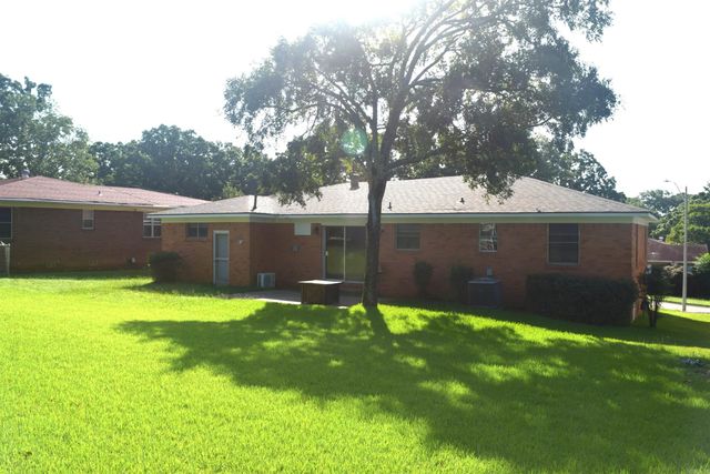 4727 N Cypress Street, North Little Rock, AR 72116