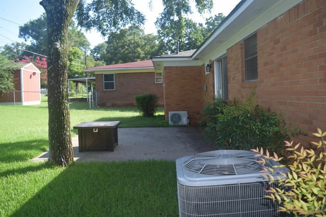 4727 N Cypress Street, North Little Rock, AR 72116