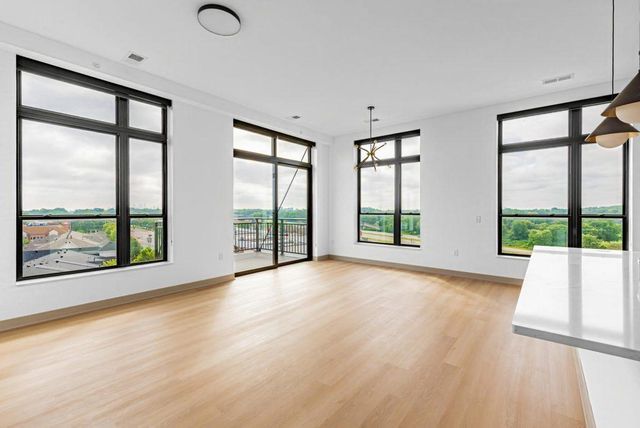 640 Wisconsin Avenue N 638, Golden Valley, MN 55427