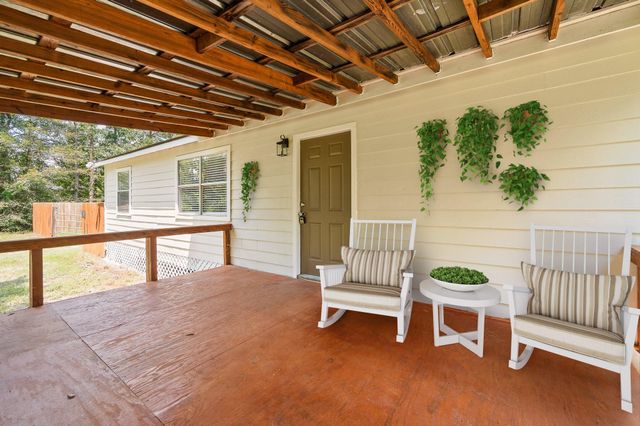 61 Hicks Loop W, Cleveland, TX 77328