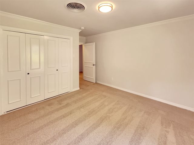 622 N Casa Grande Circle, Duncanville, TX 75116
