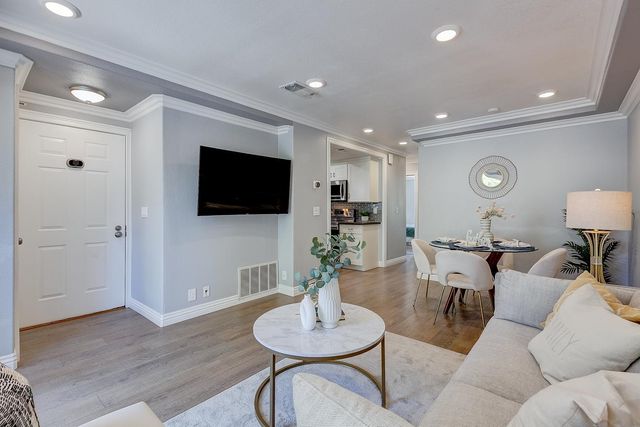 801 W California Avenue K, Sunnyvale, CA 94086