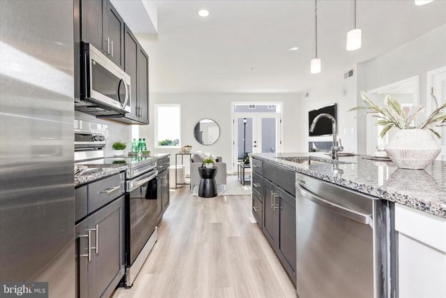 714-B IRON FORGE, Frederick, MD 21702