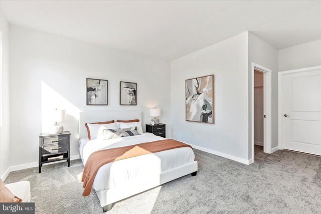 714-B IRON FORGE, Frederick, MD 21702