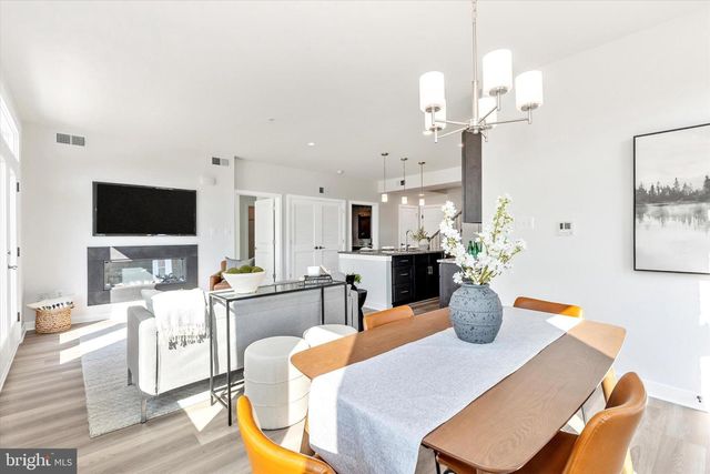 714-B IRON FORGE, Frederick, MD 21702