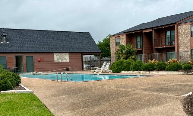 904 University Oaks Boulevard 91, College Station, TX 77840