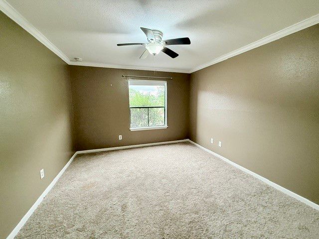 904 University Oaks Boulevard 91, College Station, TX 77840