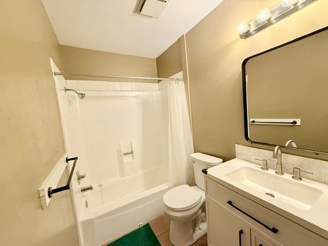 904 University Oaks Boulevard 91, College Station, TX 77840
