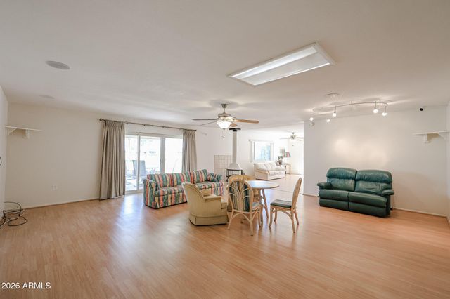 9821 N 110TH Avenue, Sun City, AZ 85351