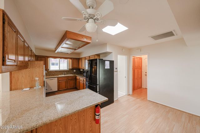 9821 N 110TH Avenue, Sun City, AZ 85351