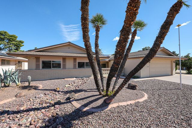 9821 N 110TH Avenue, Sun City, AZ 85351