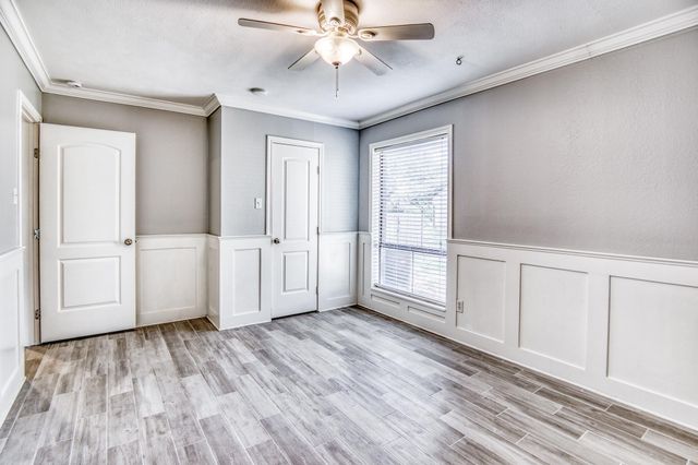 2414 E Rosedale, Brenham, TX 77833