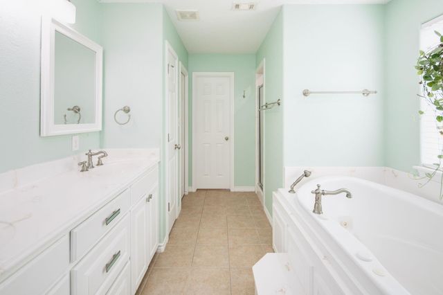 209 Ranchette Court, Bryan, TX 77808