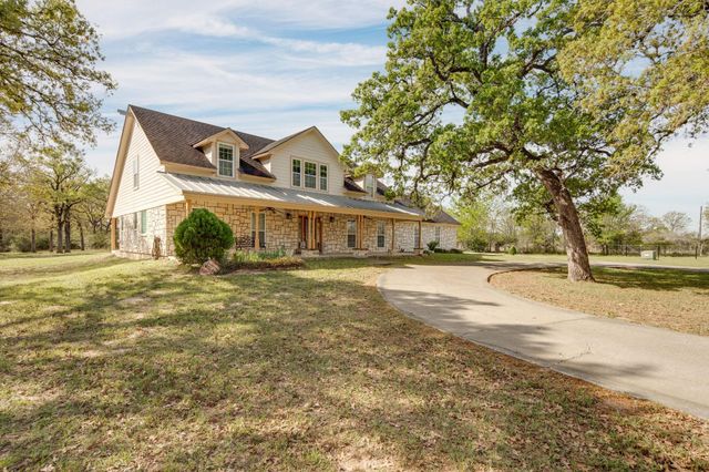 209 Ranchette Court, Bryan, TX 77808