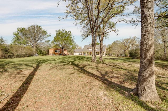 209 Ranchette Court, Bryan, TX 77808