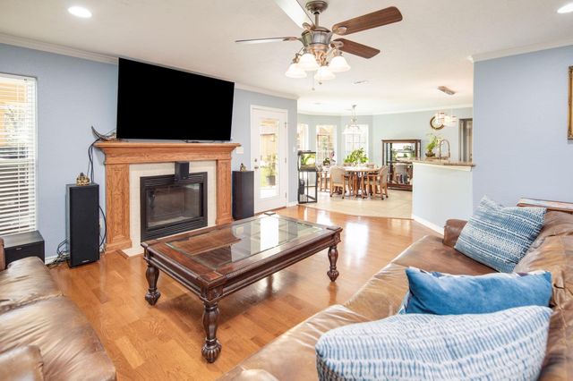 209 Ranchette Court, Bryan, TX 77808