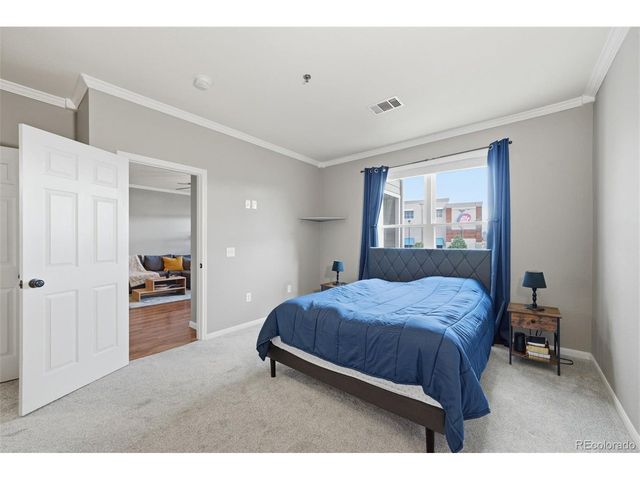 6013 Castlegate Dr W D26, Castle Rock, CO 80108