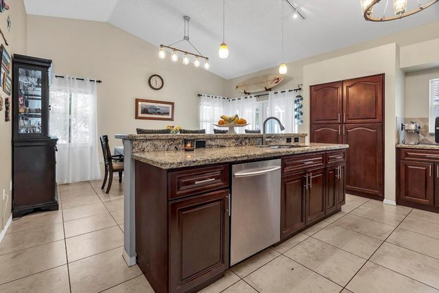 12533 NW 10th Place, Sunrise, FL 33323