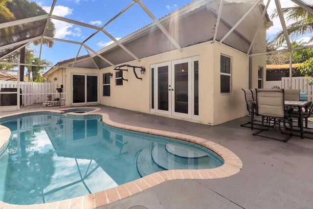 12533 NW 10th Place, Sunrise, FL 33323