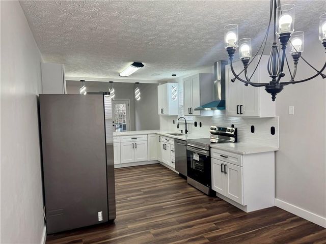 3393 Madison Farm Way, Snellville, GA 30039