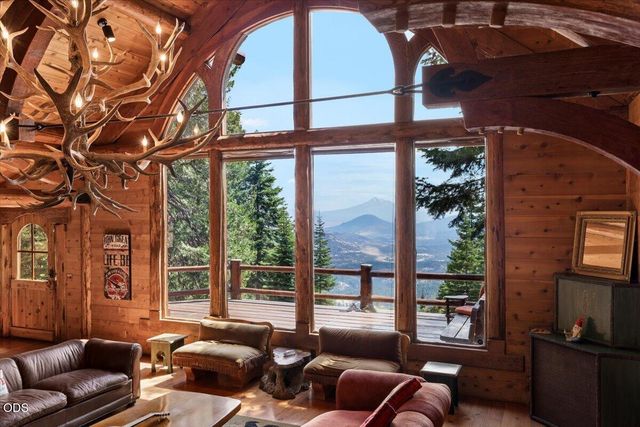 480 Mount Ashland Ski Road, Ashland, OR 97520