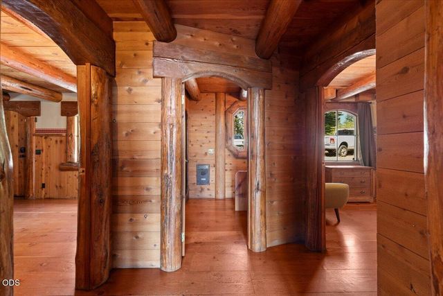480 Mount Ashland Ski Road, Ashland, OR 97520