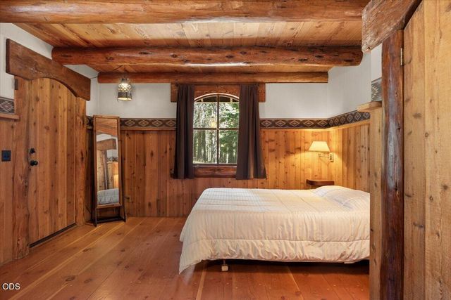 480 Mount Ashland Ski Road, Ashland, OR 97520