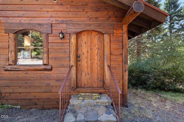 480 Mount Ashland Ski Road, Ashland, OR 97520