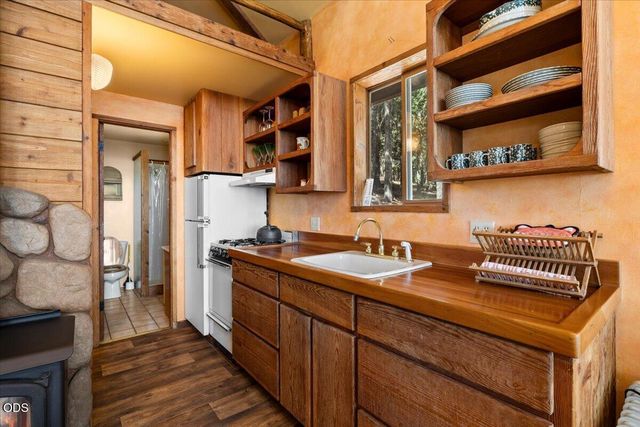 480 Mount Ashland Ski Road, Ashland, OR 97520