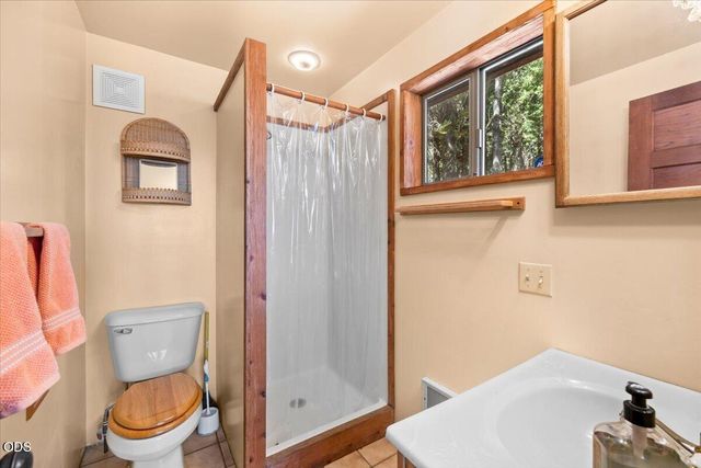 480 Mount Ashland Ski Road, Ashland, OR 97520