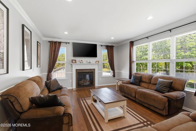 1 Parkside Drive, Jackson, NJ 08527