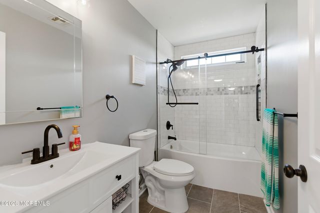 1 Parkside Drive, Jackson, NJ 08527