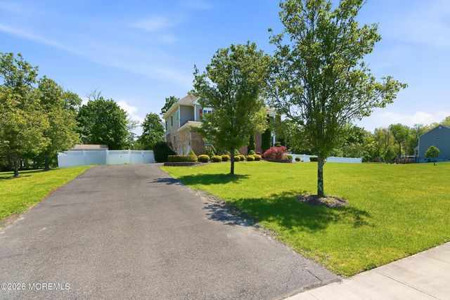 1 Parkside Drive, Jackson, NJ 08527