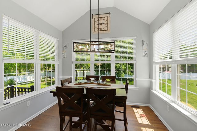 1 Parkside Drive, Jackson, NJ 08527