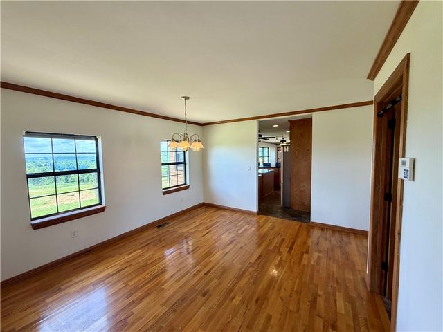 942 Clifty Highway, Rogers, AR 72756