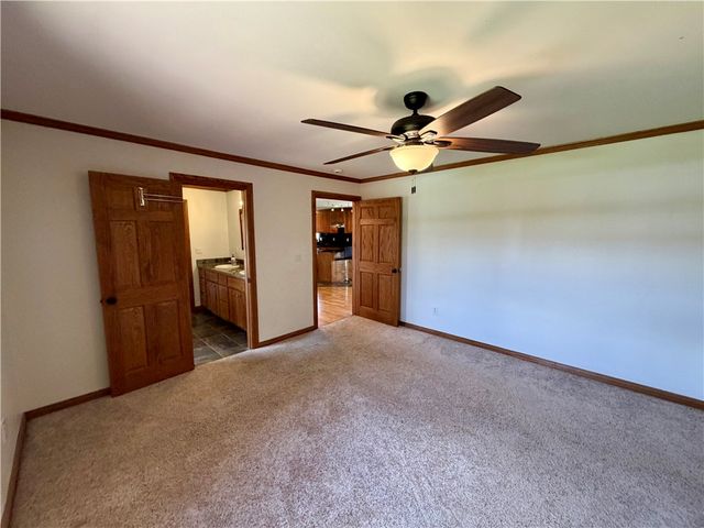 942 Clifty Highway, Rogers, AR 72756