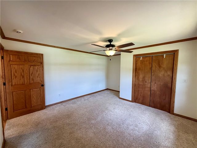 942 Clifty Highway, Rogers, AR 72756