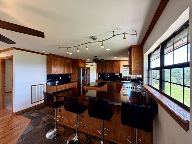 942 Clifty Highway, Rogers, AR 72756