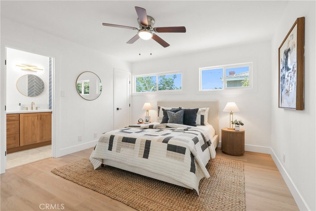 Image 14 of property listing at 3250 Chestnut, Long Beach, CA 90806
