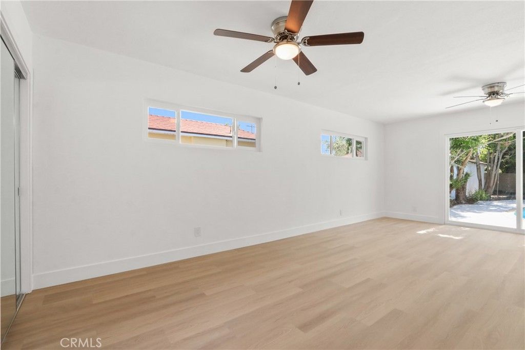 Image 16 of property listing at 3250 Chestnut, Long Beach, CA 90806