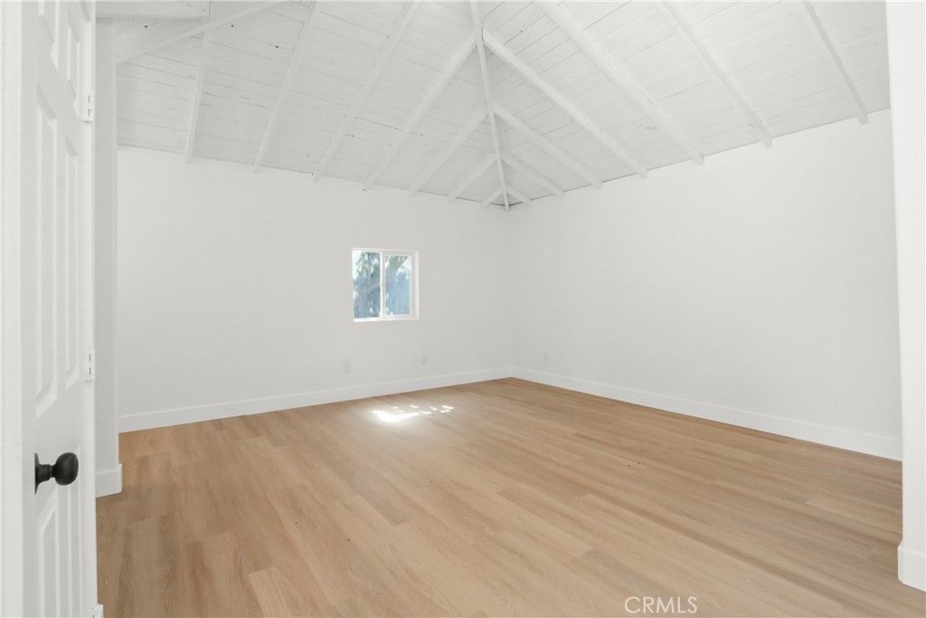 Image 21 of property listing at 3250 Chestnut, Long Beach, CA 90806