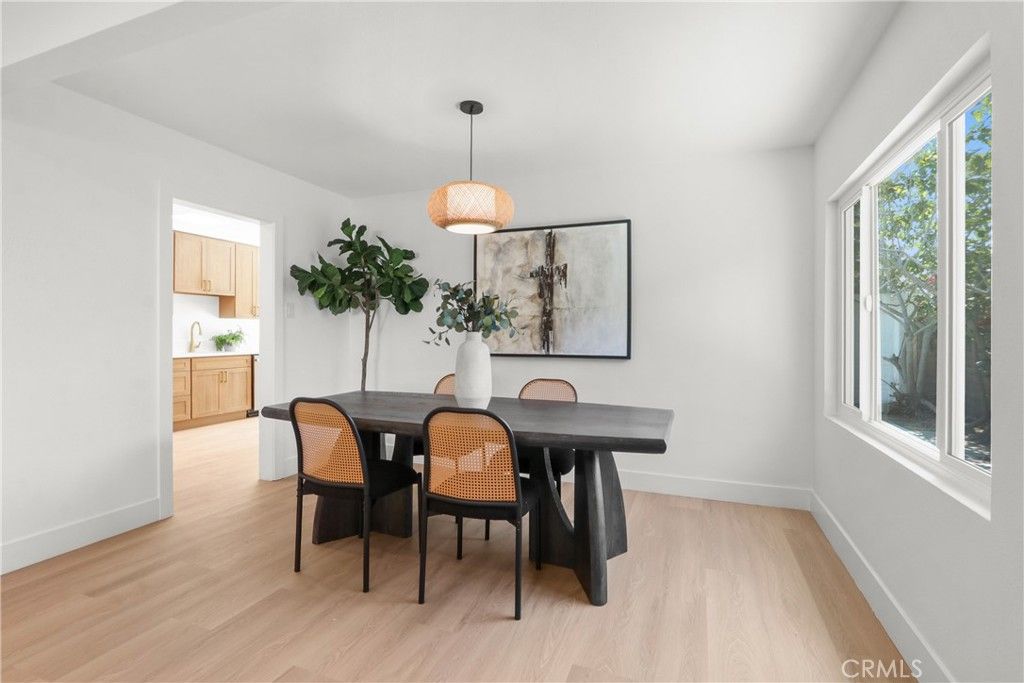 Image 8 of property listing at 3250 Chestnut, Long Beach, CA 90806