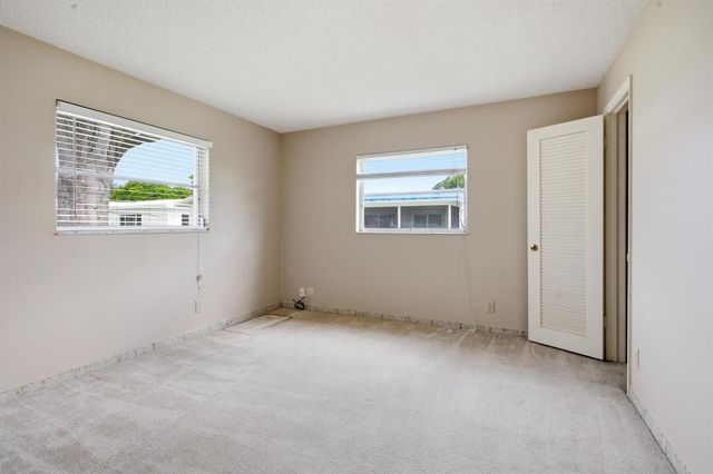8212 NW 12th Court, Plantation, FL 33322