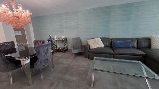 4001 S Ocean Drive 9F, Hollywood, FL 33019