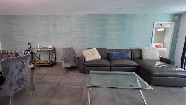 4001 S Ocean Drive 9F, Hollywood, FL 33019