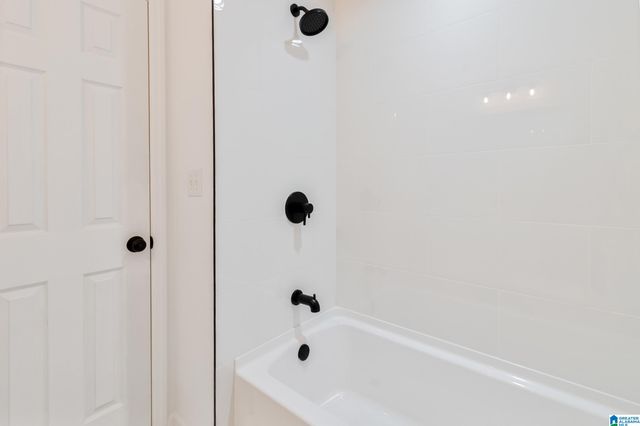 904 RICH ROAD, Birmingham, AL 35215