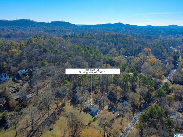 904 RICH ROAD, Birmingham, AL 35215