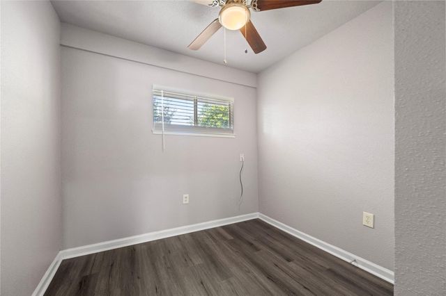 6138 Kenilwood Drive, Houston, TX 77033