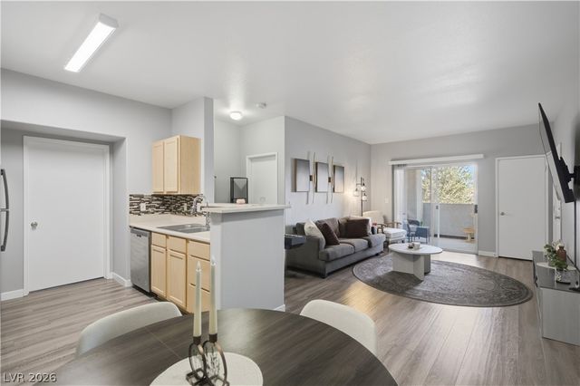 2615 West Gary Avenue 2067, Las Vegas, NV 89123